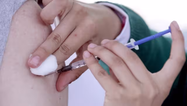 Exhortó a padres de familia, así como a los tutores de las niñas de entre 11 y 15 años de edad, para ser vacunadas contra el VPH