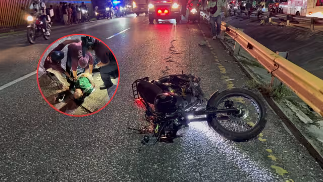 Motociclista termina dentro de drenaje pluvial tras perder el control en la Cuatro Carriles
