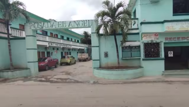 La ocupación promedio se sitúa en un 40%, con tarifas que oscilan entre 300 y casi mil pesos por noche, según la calidad del servicio solicitado por el turista.