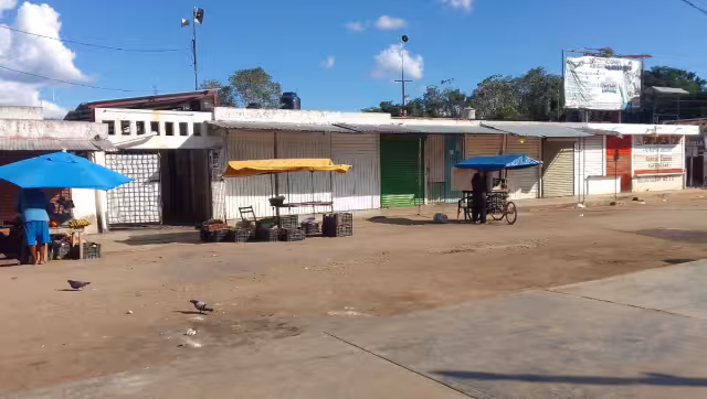 Los locatarios señalaron que seguirán esperando que lo prometido se haga realidad