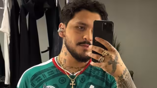 Christian Nodal se suma a la fiesta del mundial con playera de la Selección Mexicana