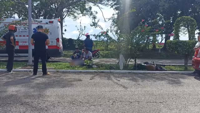 Familiares y conocidos de la afectada acudieron en su ayuda y uno de ellos la acompañó al nosocomio