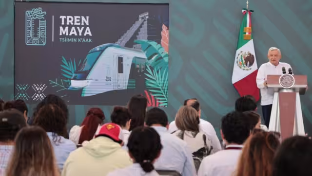 El Presidente de la República Andrés Manuel López Orador, inauguró este 15 de diciembre el primer tramo del Tren Maya que va de Campeche a Cancún