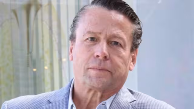 Alfredo Adame volvió a dar de que hablar luego de que exhibiera las armas con las que cuenta