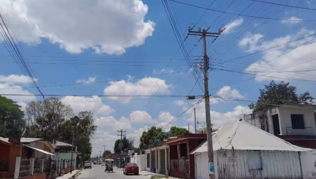 Las fallas han dejado sin energía eléctrica por varias horas a los habitantes de Escárcega