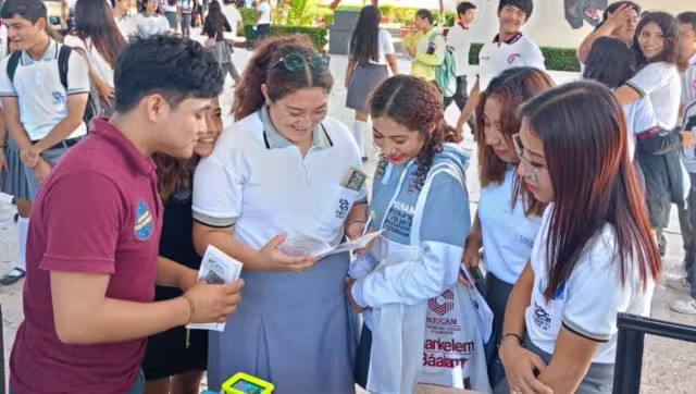 Garantiza una formación de calidad y oportunidades de crecimiento académico y profesional