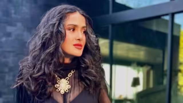 “¡Qué viva México y qué viva el fútbol!”, Salma Hayek da la bienvenida al Mundial 2026