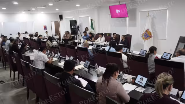 Morena exige explicación sobre propuesta de crédito en Paquete Económico 2026