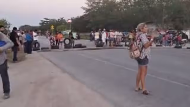 Los vecinos de Villas de Oriente cerraron la carretera Mérida-Tixkokob