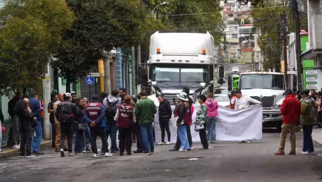 Debido a que varias concentraciones coinciden en horario, se recomienda a automovilistas y usuarios del transporte público considerar tiempos adicionales de traslado