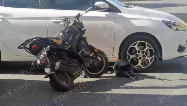 Automovilista ignora señal de alto y choca con motociclista en zona céntrica