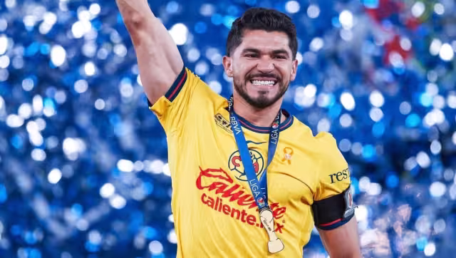 Henry Martín llega al Museo de Cera con su propia estatua.