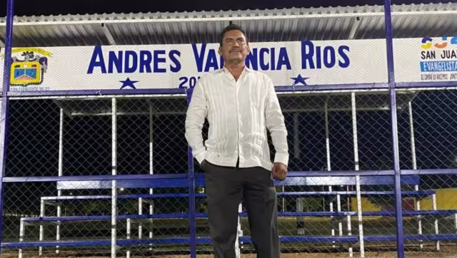 Al lugar llegaron elementos policiales y paramédicos, pero ya no contaba con signos vitales