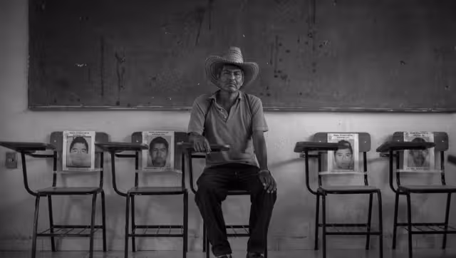 Familiares de los estudiantes piden respuestas ante lo ocurrido