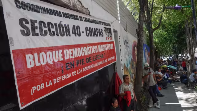 La suspensión está relacionada con los planteles que hayan decidido detener actividades como parte del Paro Nacional Indefinido de la CNTE