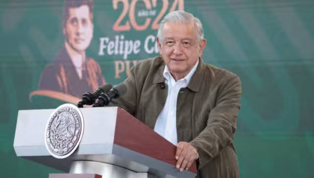 El Presidente López Obrador calificó de falsos los dichis de la directora de Notimex sobre que se desvió dinero de las liquidaciones de la agencia a la campaña presidencial