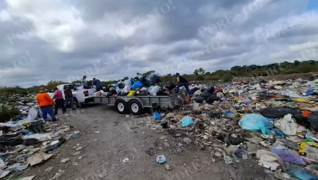 Vecinos estallan por basura acumulada y fuerzan limpieza en Hecelchakán
