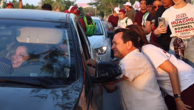 El candidato recorre las calles de Mérida para invitar a los ciudadanos a sumarse a su proyecto
