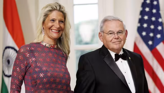 El senador demócrata Bob Menéndez, está acusado de recibir sobornos entre 2018 y 2022