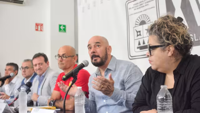 Roberto Cantoral, director de la SACM, dijo que los autores y compositores deben cobrar regalías