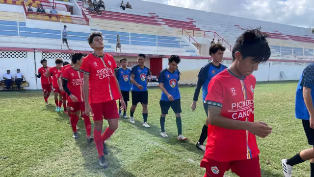 Caribeños no cesó de buscar la meta rival y tras recuperar la pelota en su zona