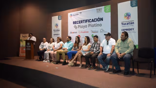 La directora del Imeec, Viviana González Camargo, indicó que las playas yucatecas tienen una excelente calidad y sustentabilidad