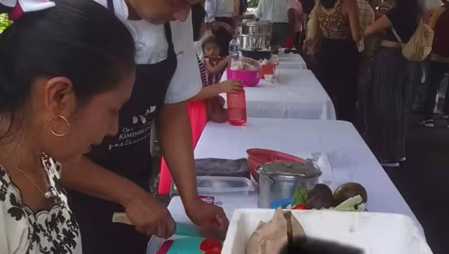 La exposición y degustación fue de ricas comidas y bebidas regionales, con un ambiente de fiesta