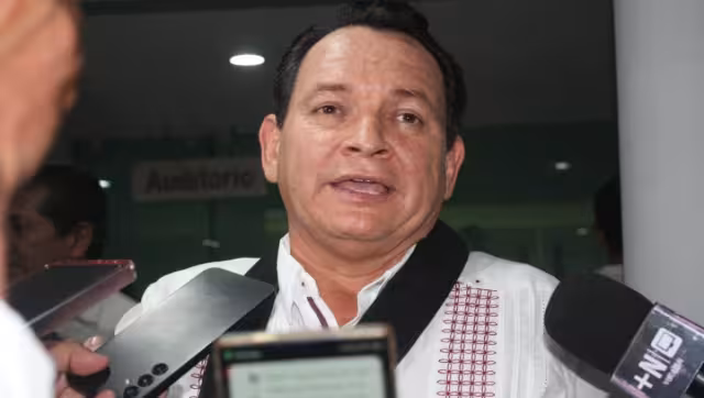 "Huacho" Díaz reapareció en la junta de la Canacintra