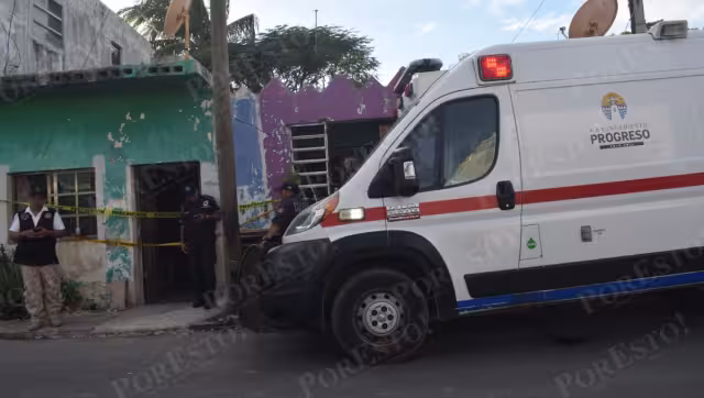 Al lugar llegaron paramédicos para darle los primeros auxilios, pero fue en vano