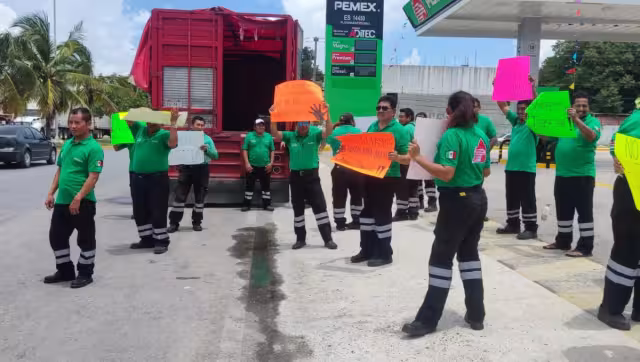Los trabajadores exigen a la FGE a actuar conforme a derecho