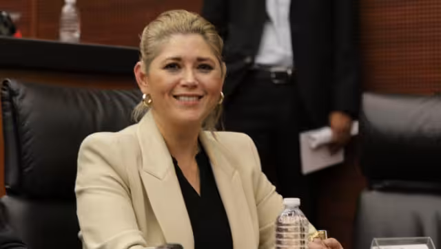 Verónica Camino Farjat ha pedido licencia al Senado para entrar a la contienda de Morena