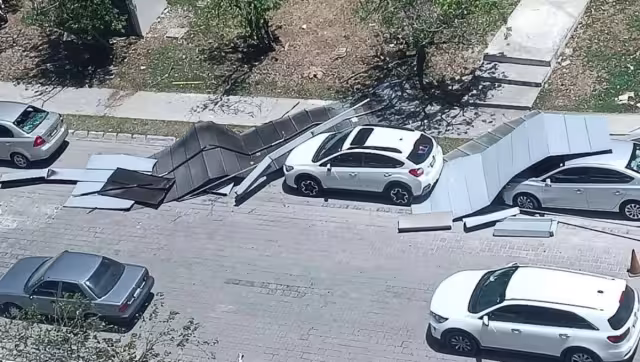 Tres autos presentaron daños materiales en Plaza Altabrisa de Mérida