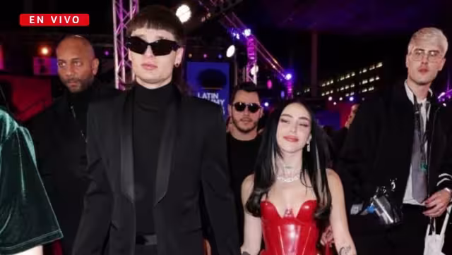 Los artistas como Peso Pluma y Nicki Nicole ya recorren la alfombra roja del Latin Grammy 2023