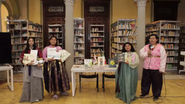 En la lectura de ayer, la joven Marifer contó la historia “Paseo de Joya por el bosque"