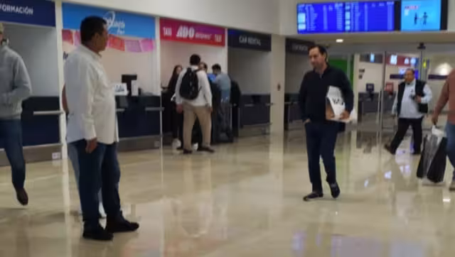 El gobernador Mauricio Vila agradeció las publicaciones sobre los resultados de su gestión en Singapur