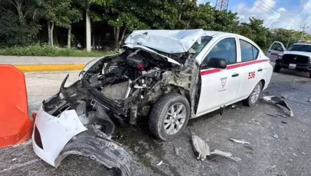 A pesar de lo grave del accidente, el conductor de la unidad tuvo poco daño, e iba solo.