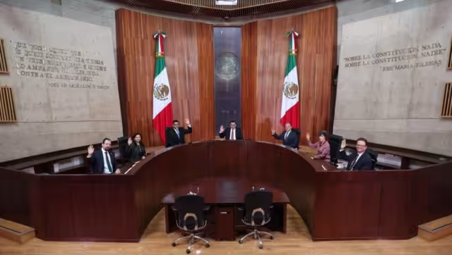 El Magistrado del TEPJF, Felipe de la Mata, propuso revocar el acuerdo del INE que ordena a los partidos políticos postular a mujeres en 5 de las 9 gubernaturas en juego