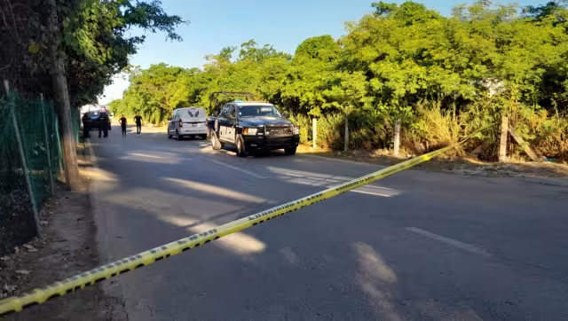Policías acordonaron desde el bulevar Playa del Carmen para llegar al Centro de Playa del Carmen