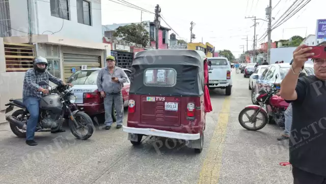 En lo que va de 2025 se han registrado tres enfrentamientos entre taxistas y conductores de “pochimóviles” en Ciudad del Carmen.