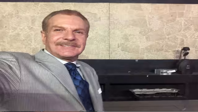 El actor indicó que muchos de sus seguidores ni si quiera habían notado la nueva canción, por lo que tuvo que enviársela; sin embargo, tampoco la descargaron
