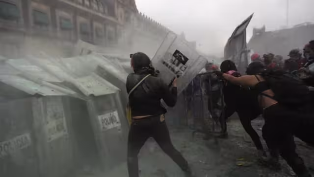 El Presidente de la República invitó a las mujeres a manifestarse en las marchas por el Día Internacional de la Mujer, de manera pacífica y sin capucha