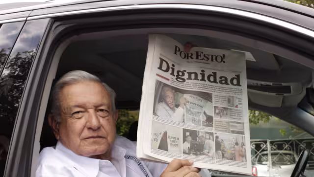 Una hora después, pasadas las 10:00 horas, abandonó las instalaciones militares