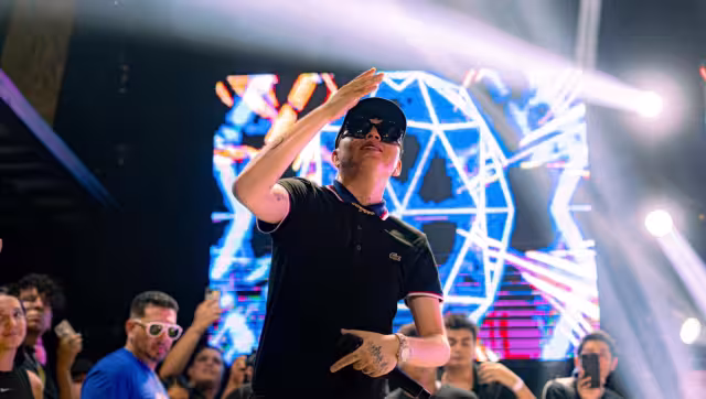 A través de las redes sociales se llamó a cancelar al cantante de género urbano