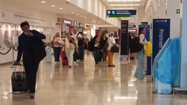 Hay ligera afluencia de pasajeros en el aeropuerto de Mérida