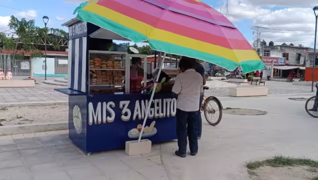 Los habitantes prefieren comer el pan en época de lluvia