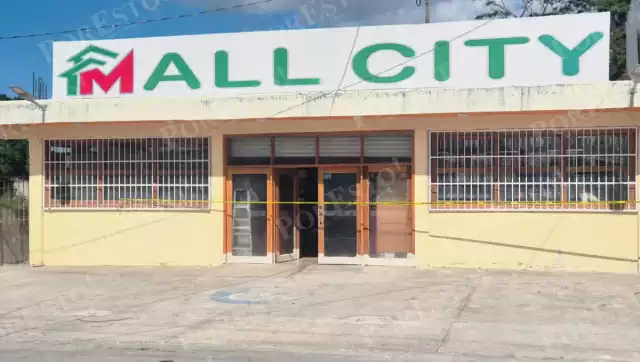 El atraco habría ocurrido durante la madrugada de este sábado.