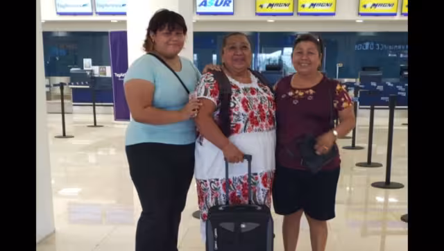 Finalmente, dijo que su afición a los viajes comenzó hace 25 años, poco después de quedar viuda
