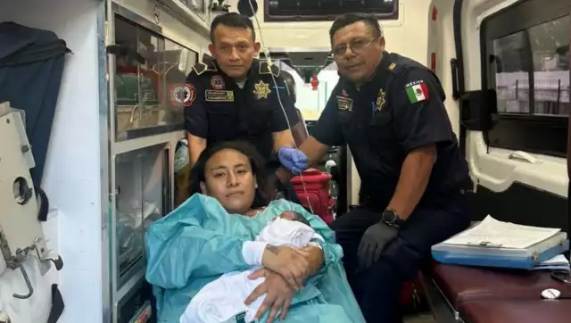 Nace bebé en ambulancia de la SPP durante un traslado médico en Kinchil