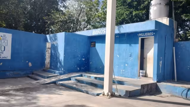 El Alcalde se niega a dar declaraciones sobre el mal estado de los baños