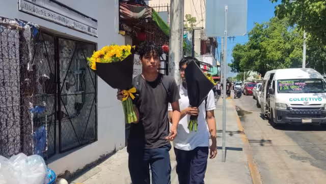 La tradición de regalar flores amarillas viene de la telenovela Floricienta
